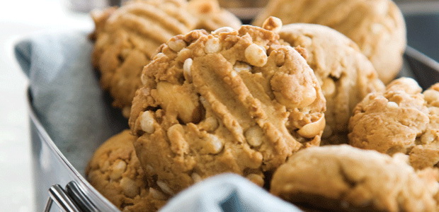 Crisp Peanut Butter Cookies